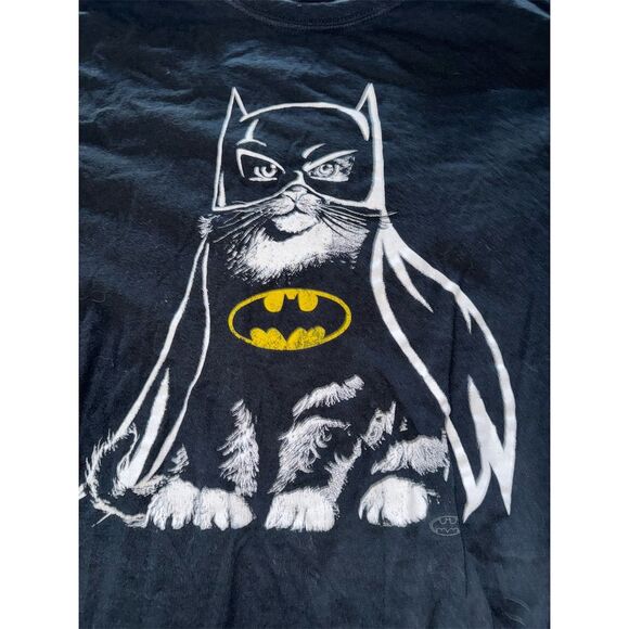 DC Comics Batman Cat Graphic T-Shirt Black Men's Size L Short Sleeve - Picture 2 of 3